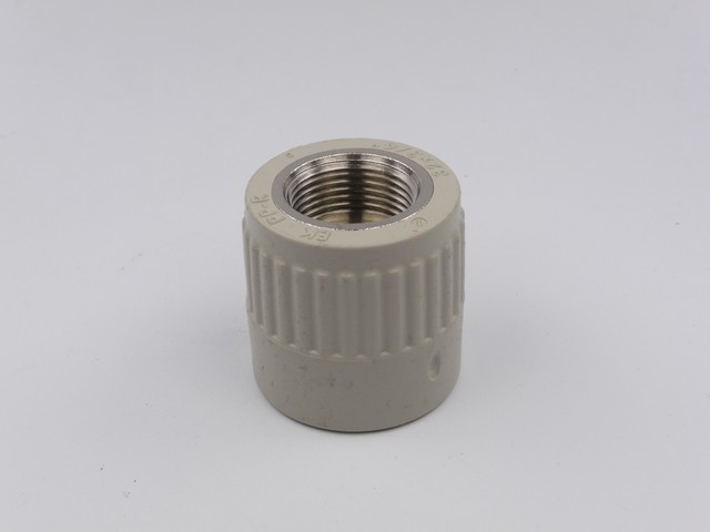  ����� 32 x 3/4"� Wavin/FV-plast �����
