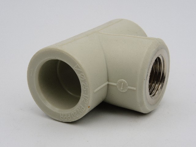  ������ 25 x 1/2"� ������� Wavin/FV-plast �����