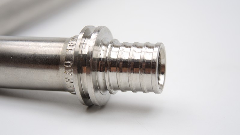 240931001 ������ �-������� REHAU Rautitan �. 16 x 500�� �-�������� ��������
