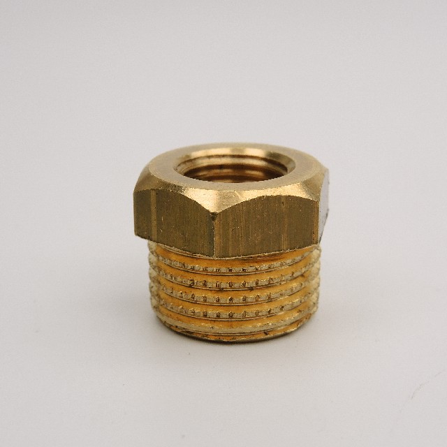 F593 ������� ������� 1/2" x 1/4" �� ��������  �� Pattaroni ������