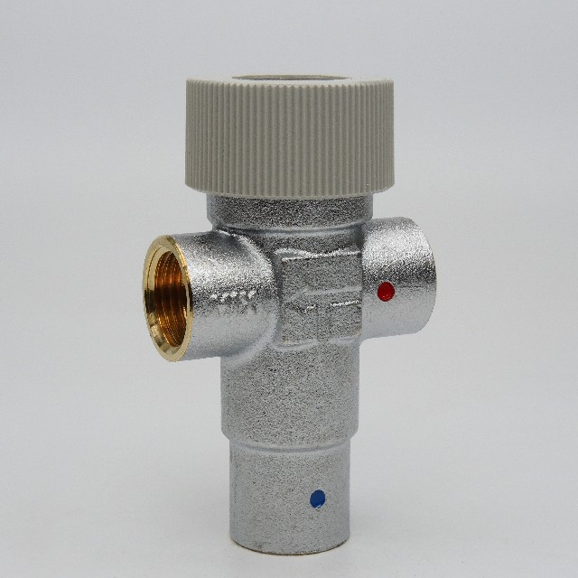 520430 �������-��������� 3-������� 1/2" (30-48*�) ��������� ��������� 3-������� Caleffi ������