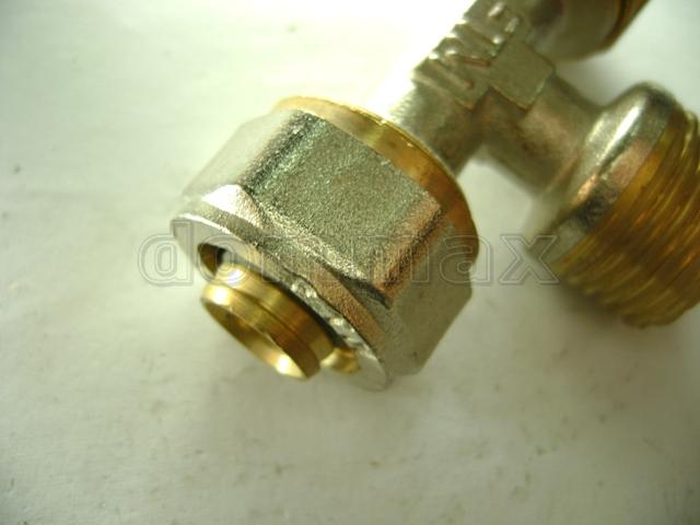  ������ 16 x 1/2"� (�����) ������� 1/2"� NTM ���� 203,6 ��� / ������ � ���
