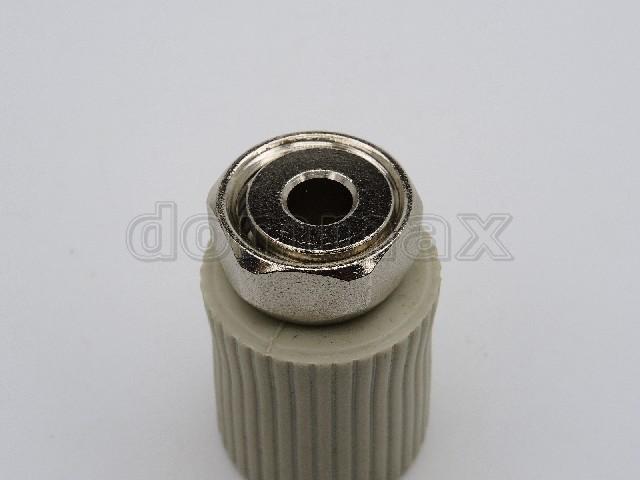  ������� ����� 20 x 1/2" ����� �������� Wavin/FV-plast ���� 218,9 ��� / ������ � ���
