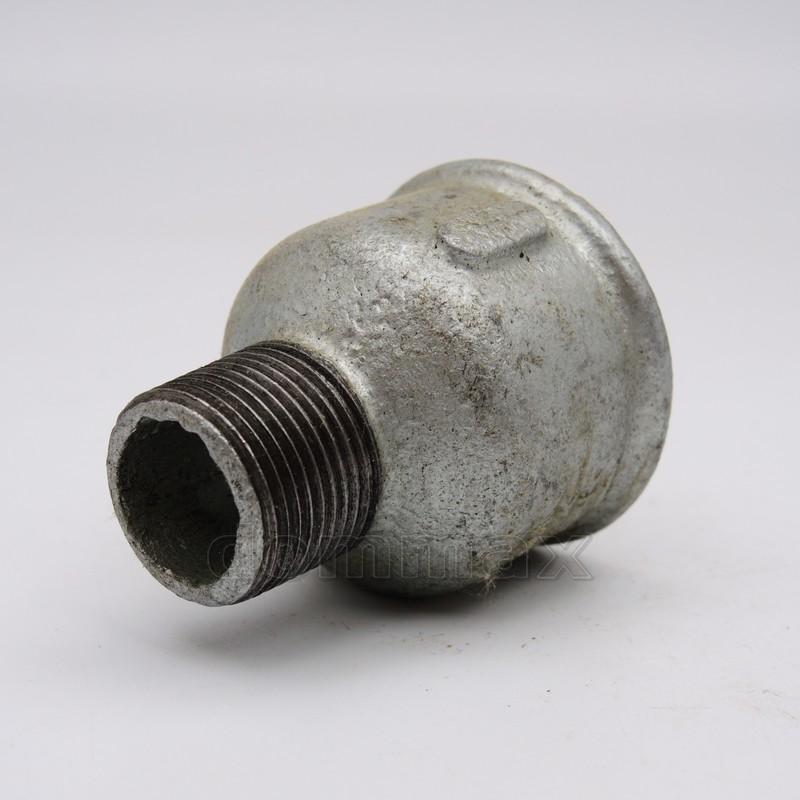 246 ���������� ����������� 11/4" x 3/4" �� ���������� ������������ �� Atusa-SANHA-GEBO ���� 140,8 ��� / ������ � ���